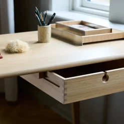 Foersom & Hiort-Lorenzen C67 Butler - Skrivebord - Eg - Lille Online