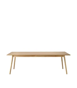 Poul M. Volther C35C - Spisebord - Eg - Lakeret Best