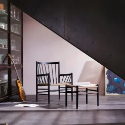 Jørgen Bækmark J82 - Loungestol - Bøg - Jet Black Hot